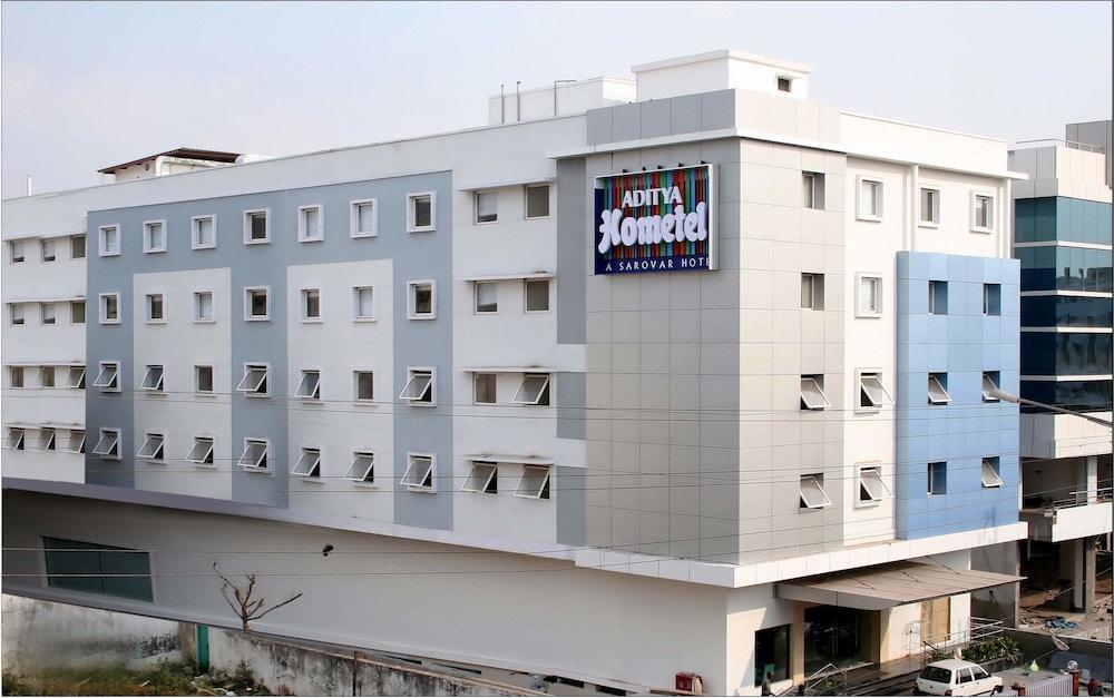Hotel Aditya Hometel 3*