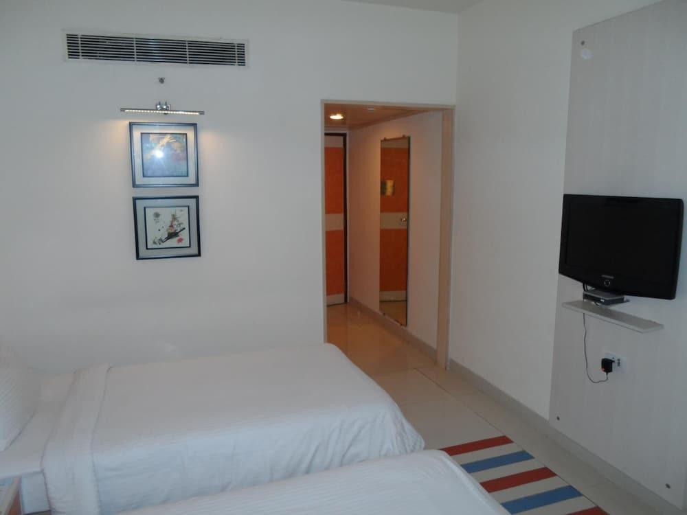 Aditya Hometel Hotel
