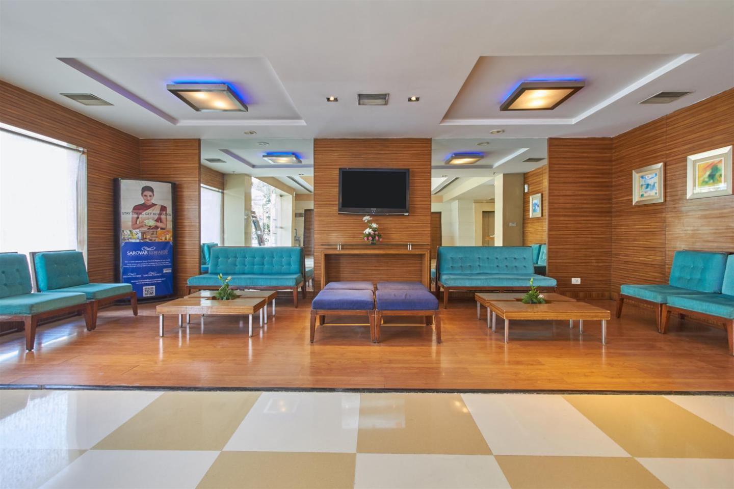 Hotel Aditya Hometel 3*